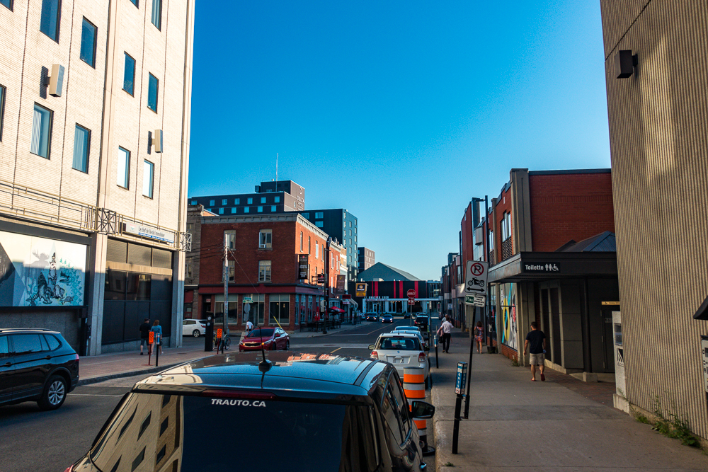 Delta Trois Rivieres Autour De L Hotel 1