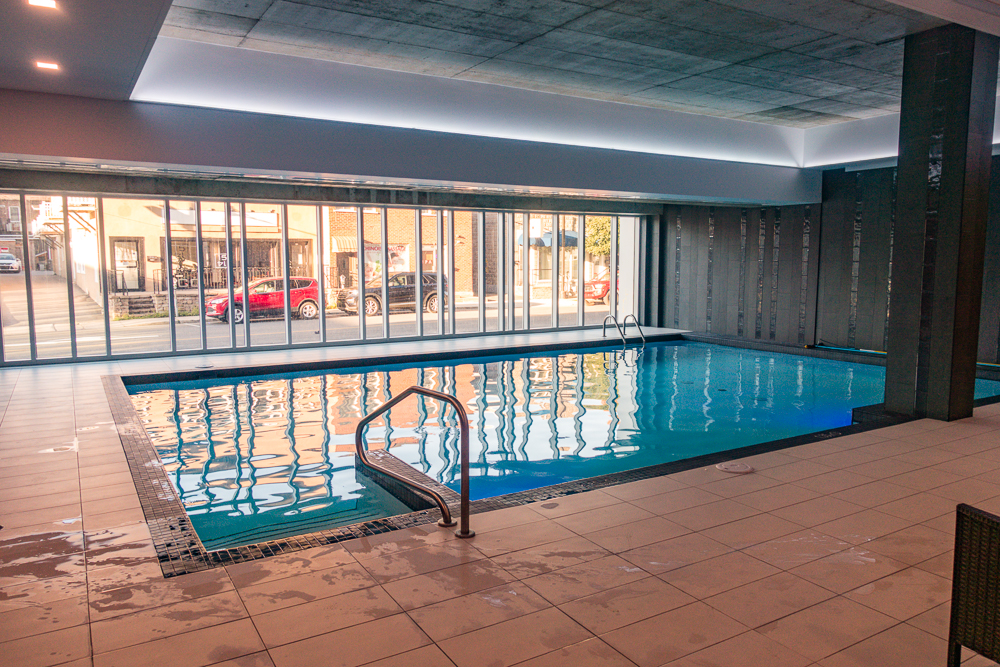 Delta Trois Rivieres Piscine