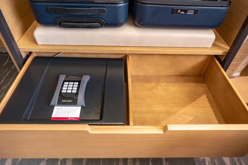 Hotel Marriott Aeroport De Vancouver Coffre