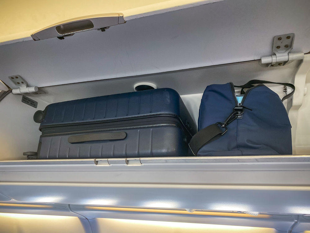 Lufthansa A330 Business Class 06