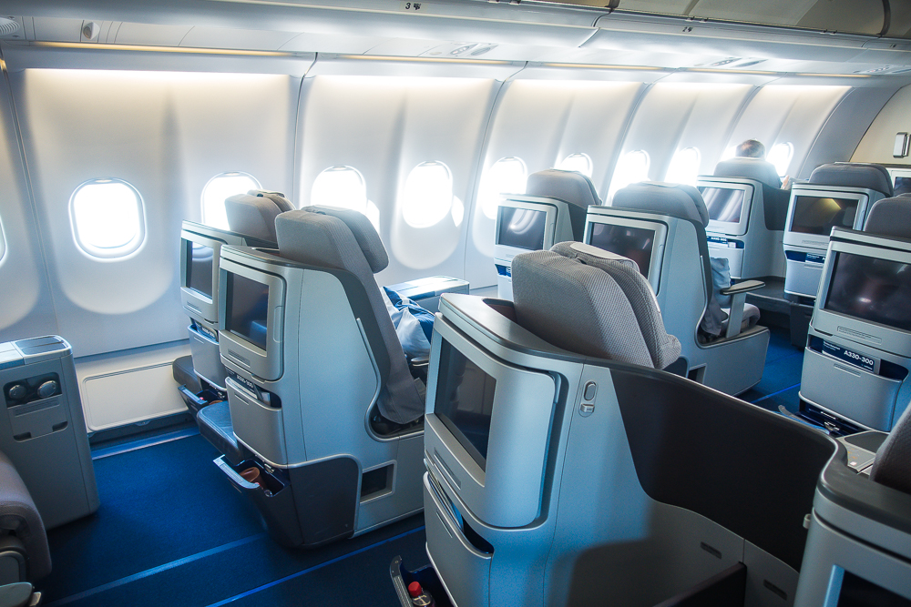 Lufthansa A330 Business Class 18