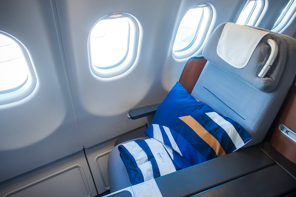 Lufthansa A330 Business Class 21