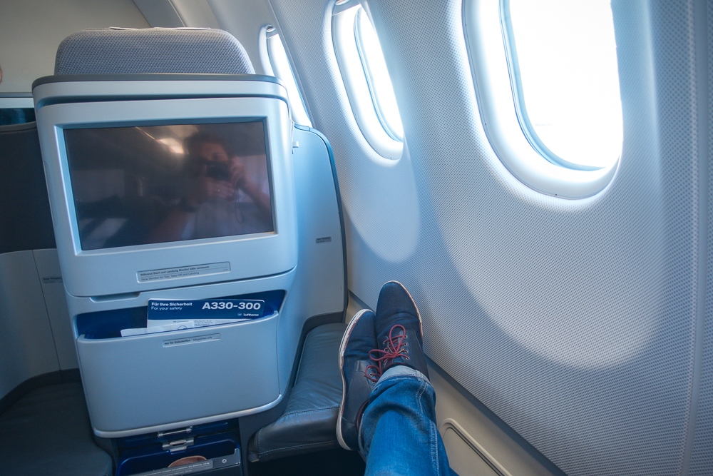 Lufthansa A330 Business Class 23