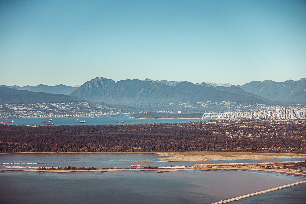 Lufthansa A330 Business Class 37