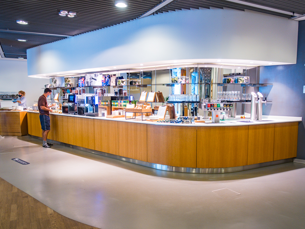 Lufthansa Senator Lounge Fra B 07