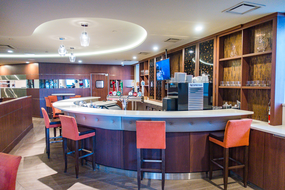 Marriott Quebec Bar
