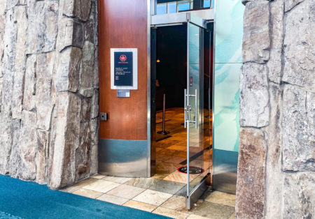 Salon Feuille D Erable Covid 19 Featured