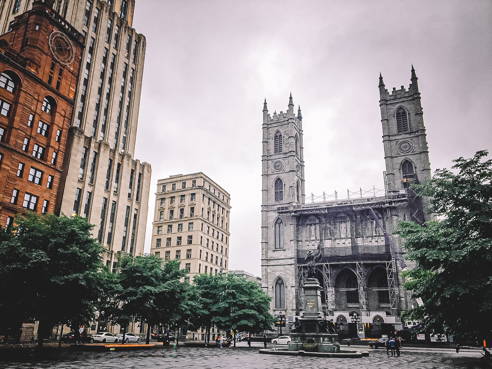 Springhill Suites Vieux Montreal Basilique Notre Dame2