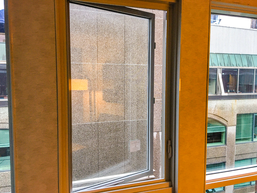 Springhill Suites Vieux Montreal Fenetre