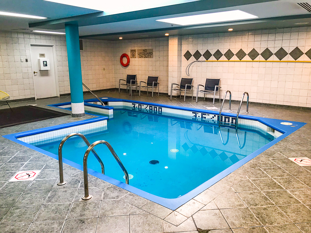 Springhill Suites Vieux Montreal Piscine 1