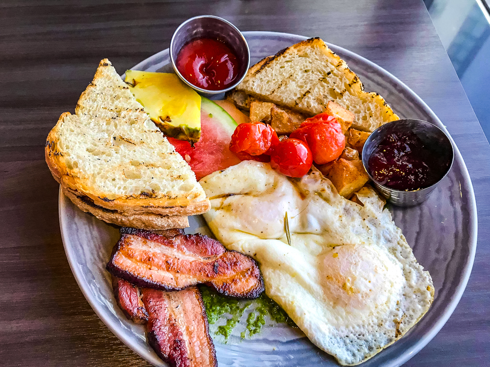 delta hotels by marriott kingston waterfront-25