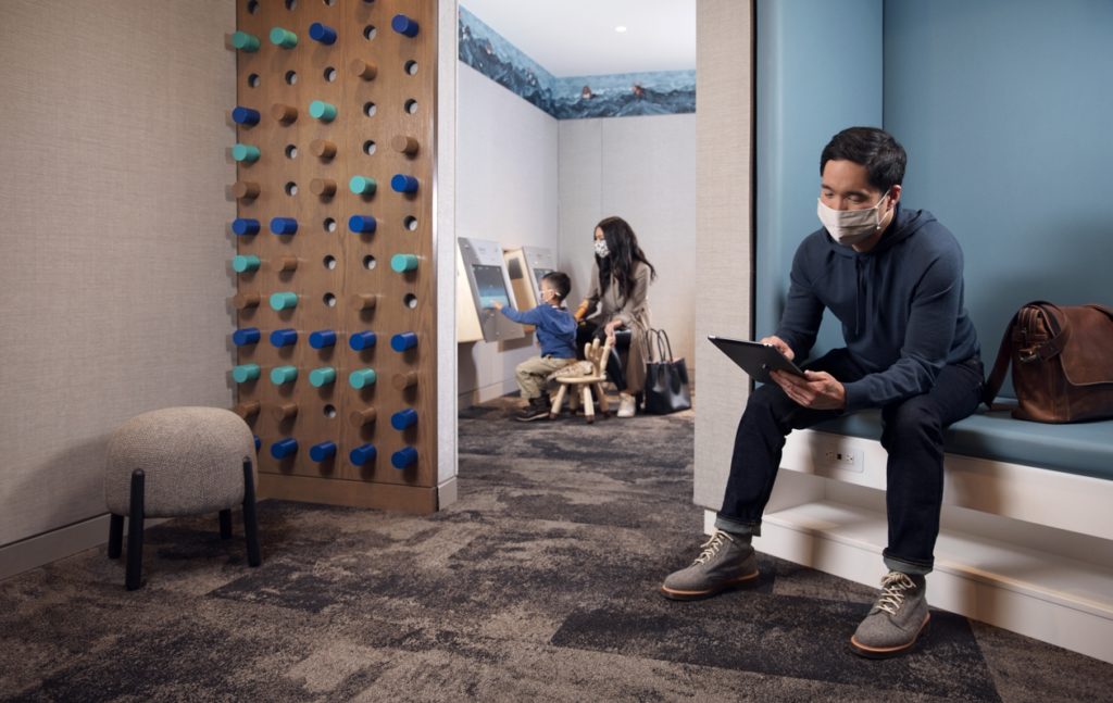 Westjet Elevation Salon 11