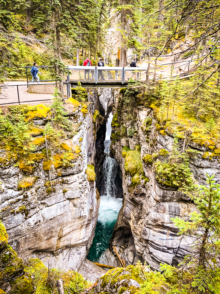 33 Canyon Maligne 3e Pont