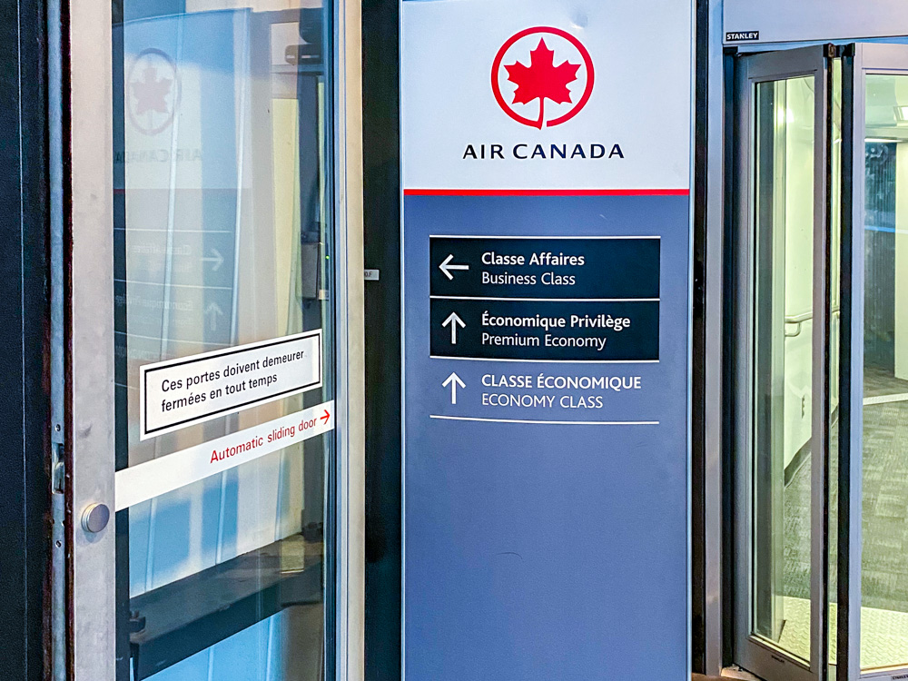 Air Canada A330 Old Business Class 04