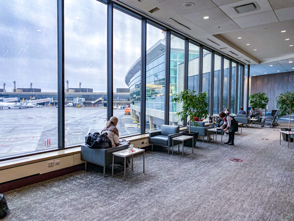 Salon Feuille D Erable Yyc 09