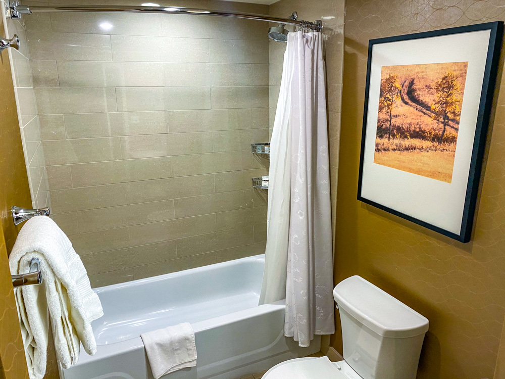 Sheraton Suites Calgary Eau Claire