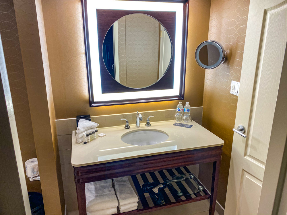 Sheraton Suites Calgary Eau Claire