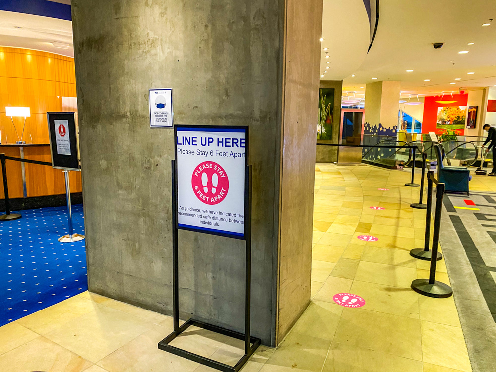 sheraton vancouver wall centre-04