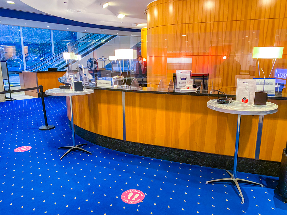 sheraton vancouver wall centre-06