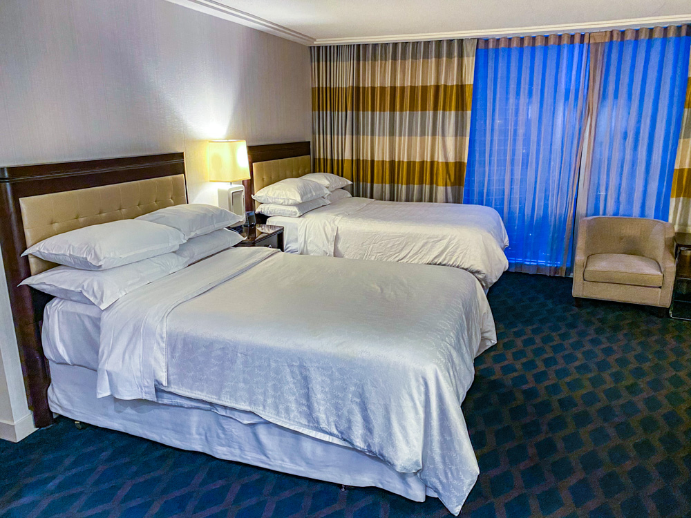 sheraton vancouver wall centre-09