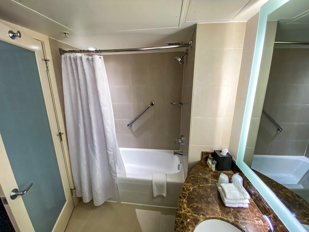 sheraton vancouver wall centre-15