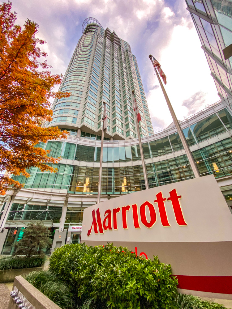 Vancouver Marriott Pinnacle Downtown Hotel 02