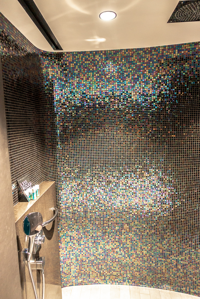 W Dubai The Palm Douche