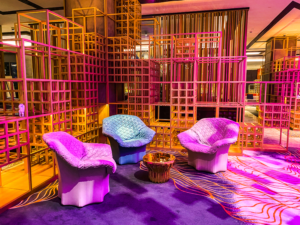 W Dubai The Palm Salon hall