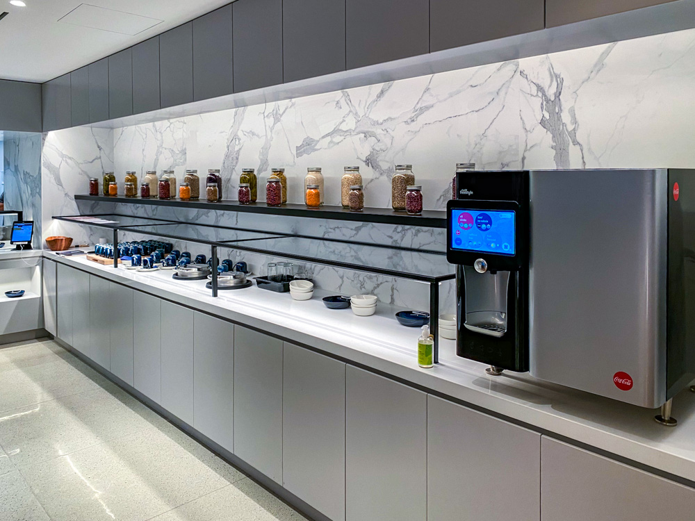 Westjet Elevation Lounge 06