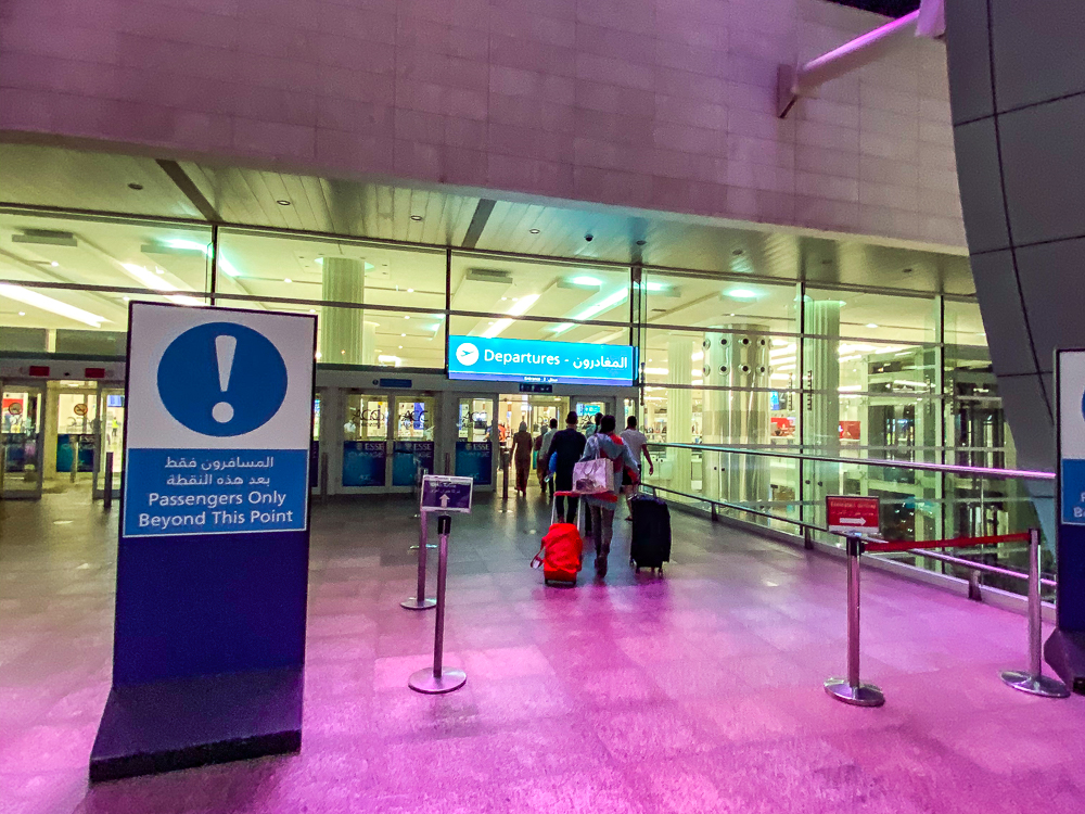 Aeroport International De Dubai Dxb Depart 001