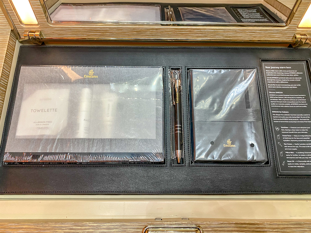 Emirates Nouvelle Premiere Classe 2eme Vol Cadeaux 12
