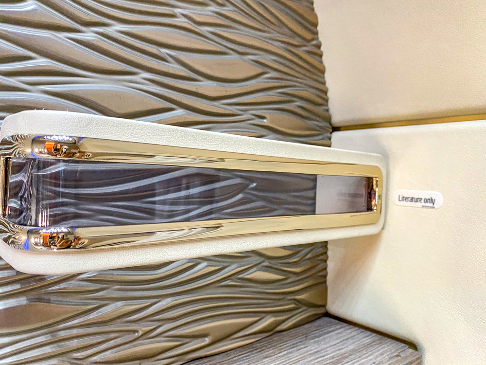 Emirates Nouvelle Premiere Classe Accessoires 034