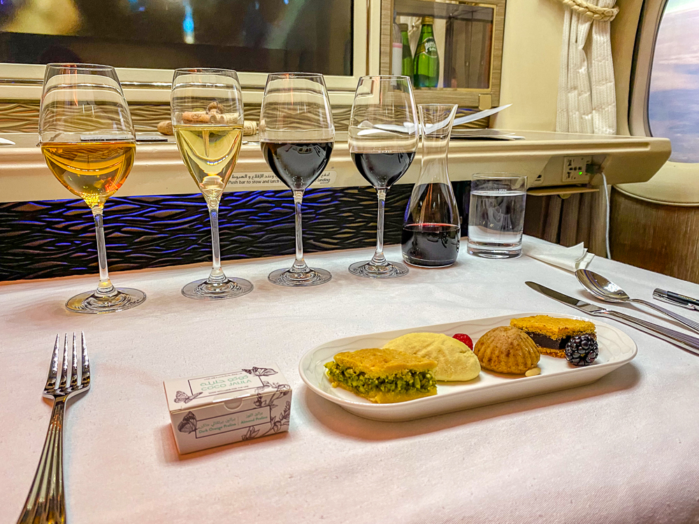 Emirates Nouvelle Premiere Classe Diner 123