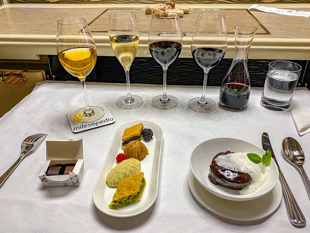 Emirates Nouvelle Premiere Classe Diner 124