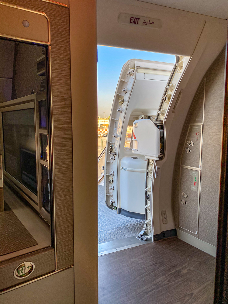 Emirates Nouvelle Premiere Classe Fin D Embarquement