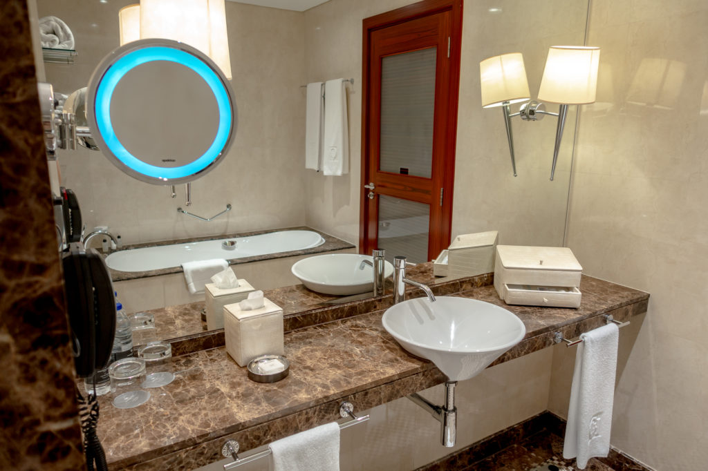 grosvenor house, a luxury collection hotel, dubai-suite22