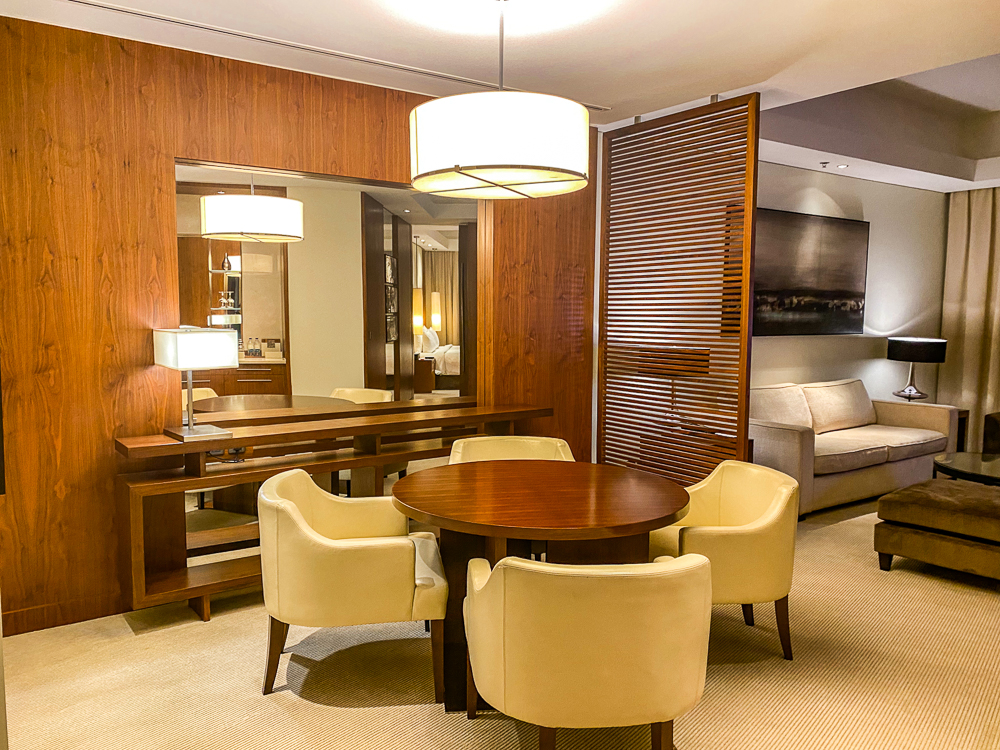 jw marriott marquis dubai – suite 004