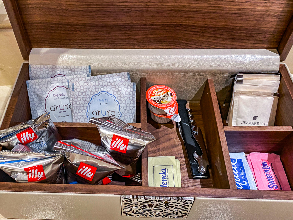 jw marriott marquis dubai – suite 009