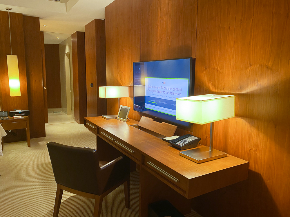 jw marriott marquis dubai – suite 014