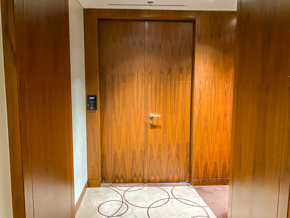 jw marriott marquis dubai – suite 047