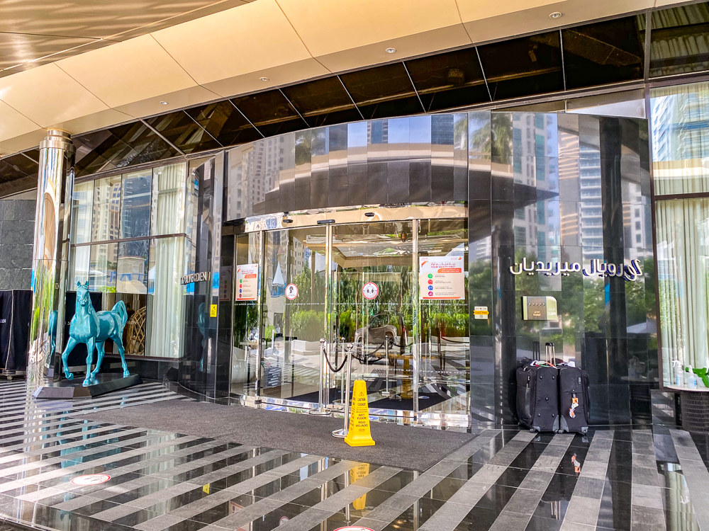 Le Royal Meridien Beach Resort Entree Hotel 2