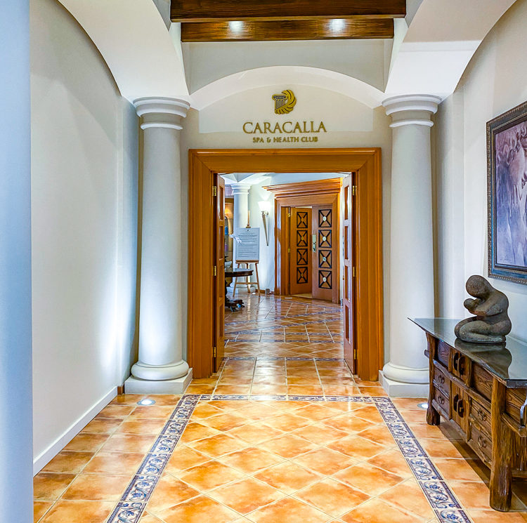 Le Royal Meridien Beach Resort Entree Spa