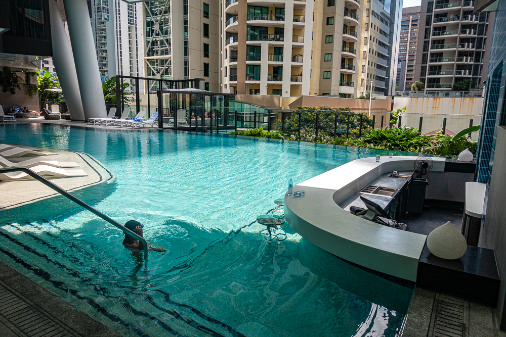 The Westin Brisbane Piscine 43