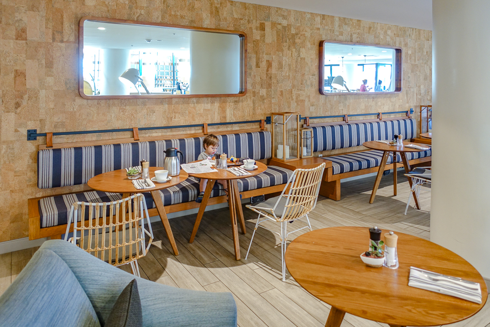 Westdrift Manhattan Beach Petit Dejeuner 43