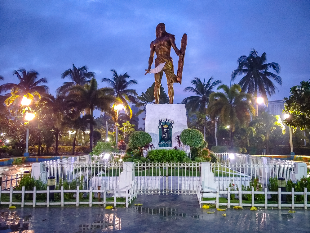 01 Monument A Lapu Lapu Cebu
