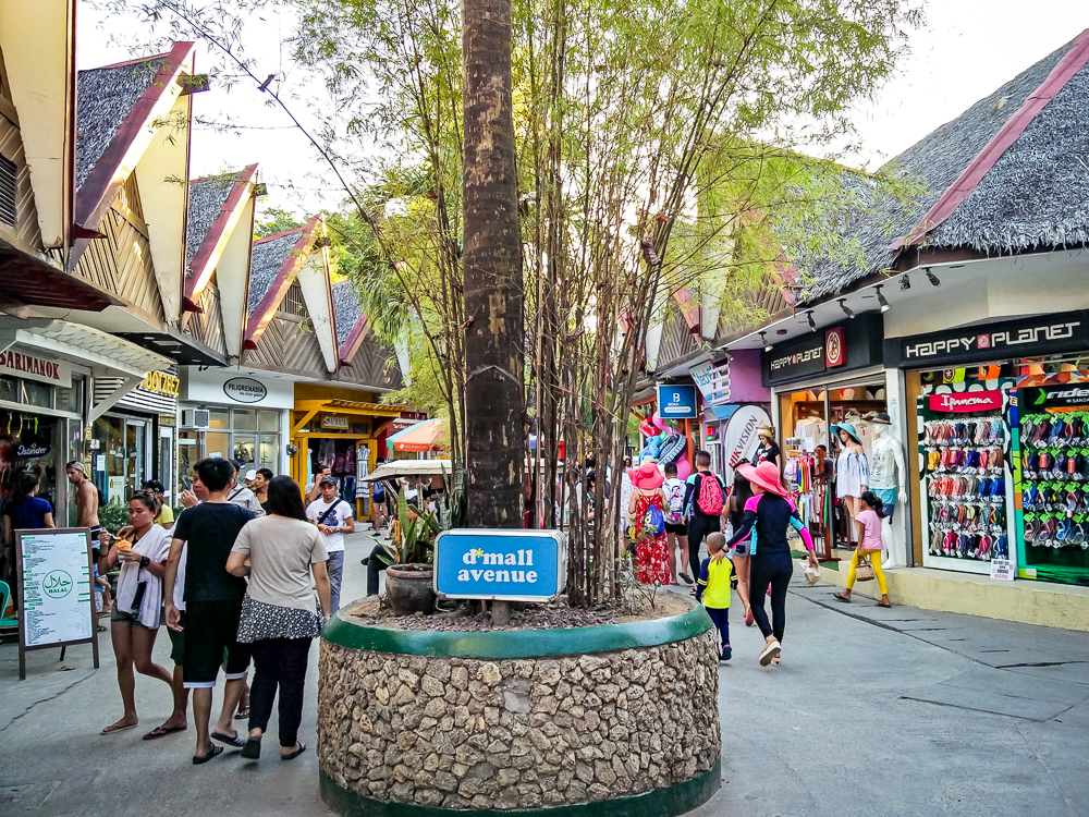 06 D Mall Boracay
