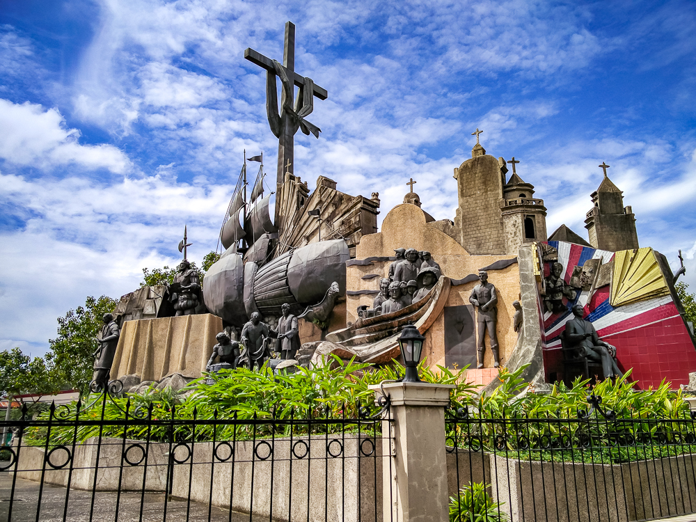 06 Monument A L Heritage Cebu