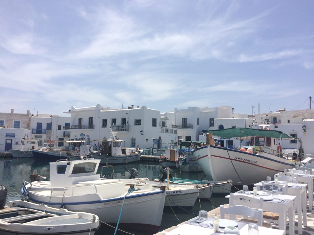 Paros