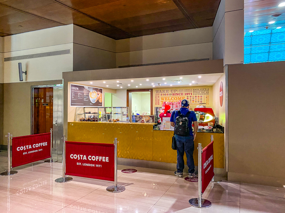 salon emirates business class-24