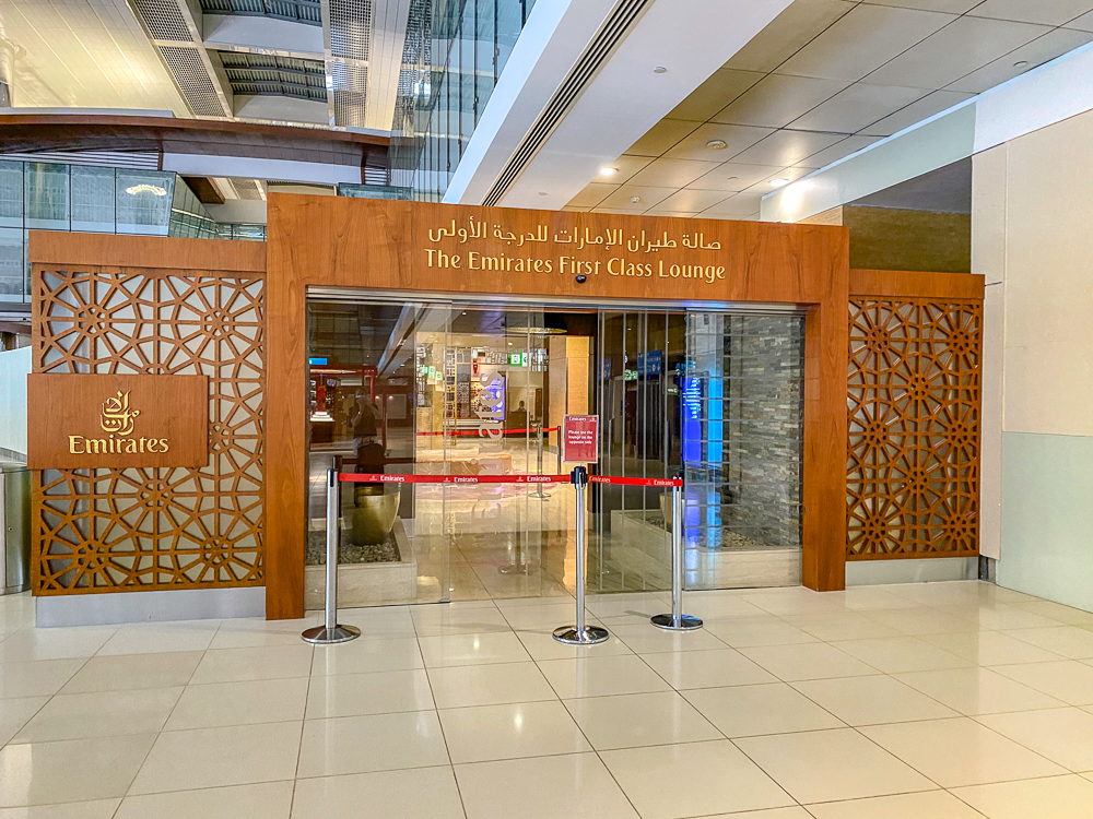 salon emirates première classe-01